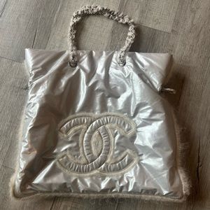 Super rare  and 100 percent authentic shearling trimmed Chanel tote